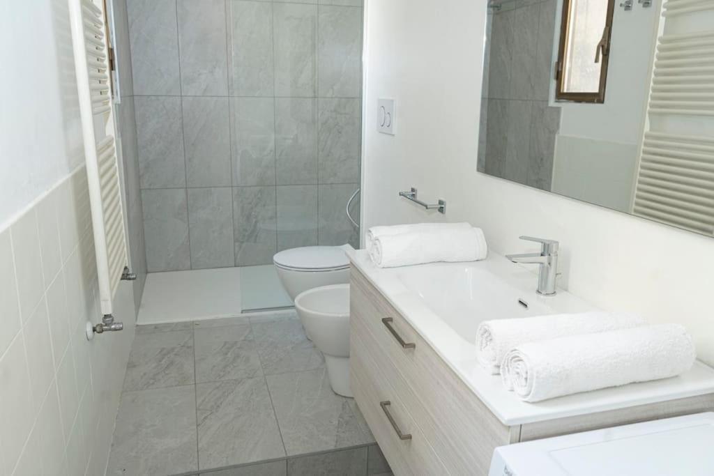 Lo3 • Navigli Chic Apartment • Milan Exterior photo